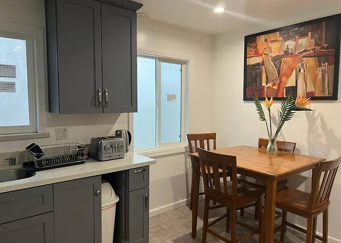 Affordable Private Rooms With Shared Bath Kitchen Near Sfo