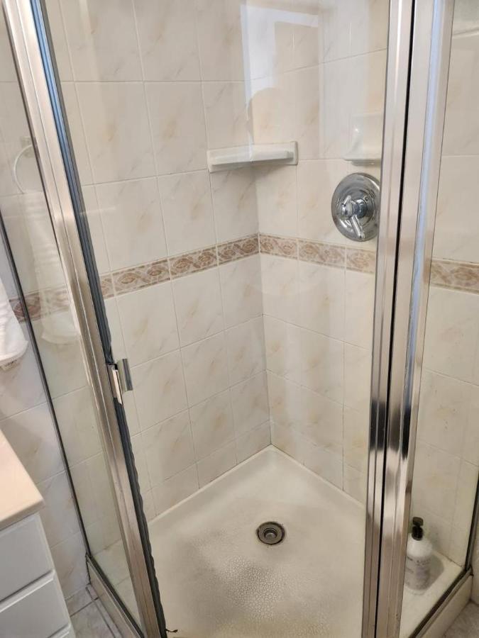 Affordable Private With Shared Bath Kitchen Near Sfo Apartment *