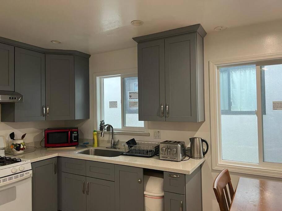 Affordable Private With Shared Bath Kitchen Near Sfo * Daly City