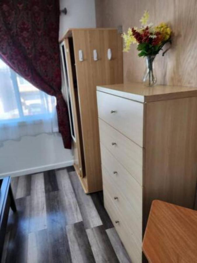 Affordable Private With Shared Bath Kitchen Near Sfo